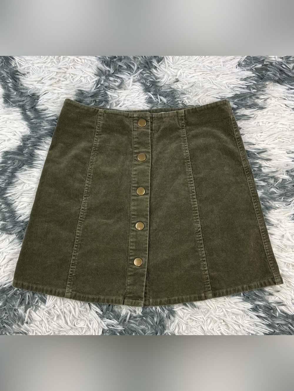 Sans Souci Women’s Green Corduroy Button Up Mini Skirt Size Small